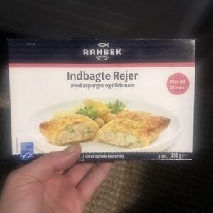 Indbagte rejer med asparges