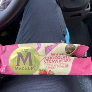 Magnum White Choco Straw