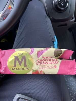 front en.25.400 3.jpg Magnum White Choco Straw ismenu