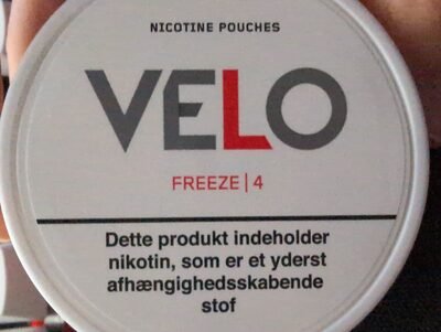 front en.5.400 8.jpg Velo Freeze nicotine pouches